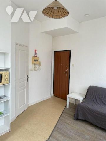 Immeuble à Vendre à Fougères (35300) en Ille-et-Vilaine (35)

Exclusivement à l'Etude, Haute ...