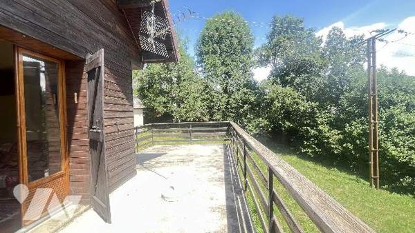 TYPIQUE CHALET RUCHE  2 APPARTEMENTS