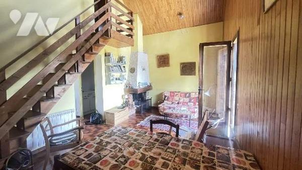 TYPIQUE CHALET RUCHE  2 APPARTEMENTS