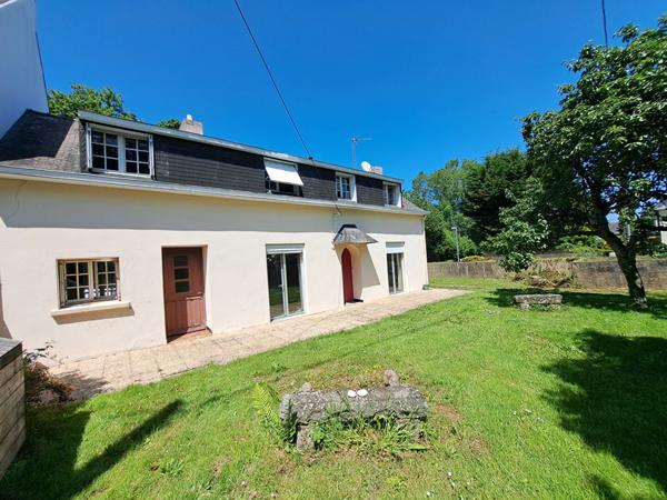 Concarneau - Maison entrée de ville proche commerces et voie verte.