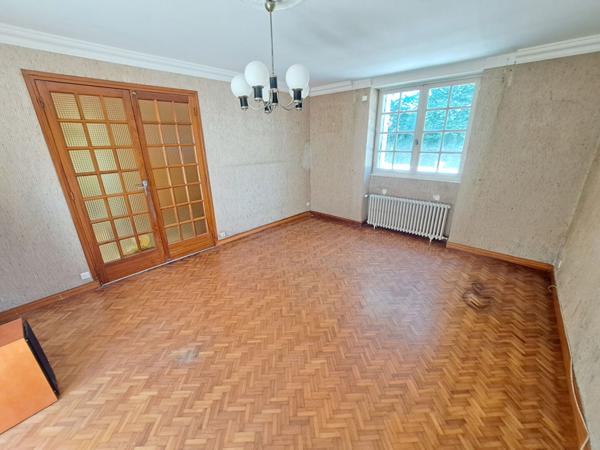 Concarneau - Maison entrée de ville proche commerces et voie verte.