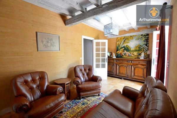 Vente                                                      Maison
                        
                     12 pièces                      400 m2                     à Eymet