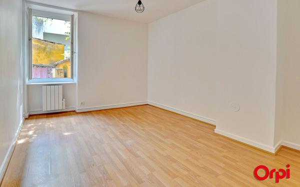 Appartement à vendre    3 pièces • 63 m2 Bourgoin-Jallieu
