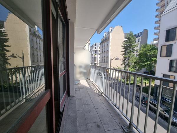 Appartement Paris 4 pièce avec balcons - 90 m2