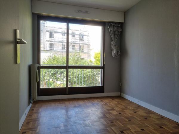 Appartement Paris 4 pièce avec balcons - 90 m2