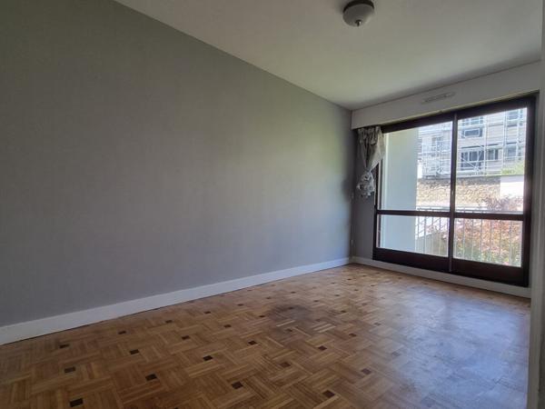 Appartement Paris 4 pièce avec balcons - 90 m2