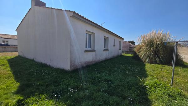 Maison L Ile D Olonne 4 pièce(s) A LOUER A L ANNEE
