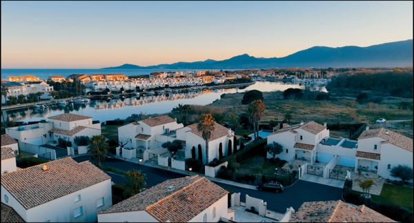 Propriete à vendre 6 pièces SAINT CYPRIEN (66)