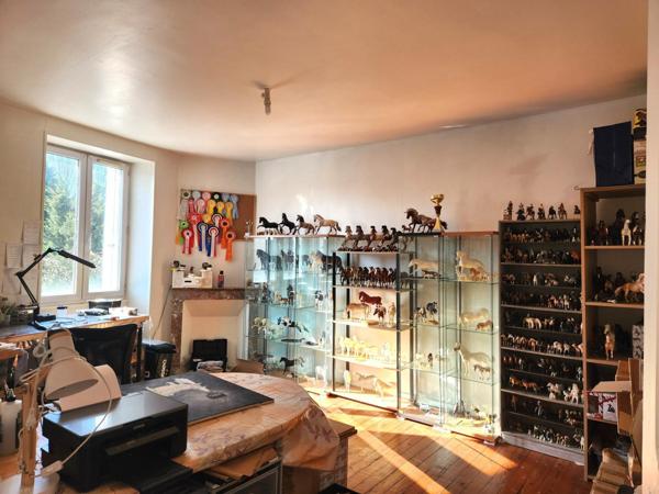 Maison de bourg 2 chambres + bureau