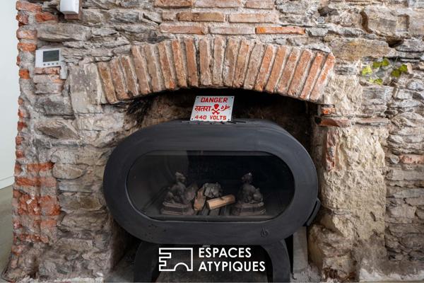 Refuge Urbain : Loft en Pierre et Acier au Coeur de Nantes