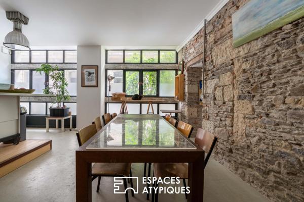 Refuge Urbain : Loft en Pierre et Acier au Coeur de Nantes