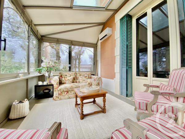 Maison à vendre  12 pièces - 248,13 m2 LES AVENIERES VEYRINS THUELLIN - 38