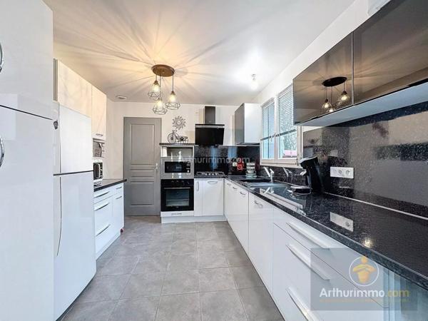 Vente Maison 4 pièces 80 m2 à Nivolas-Vermelle