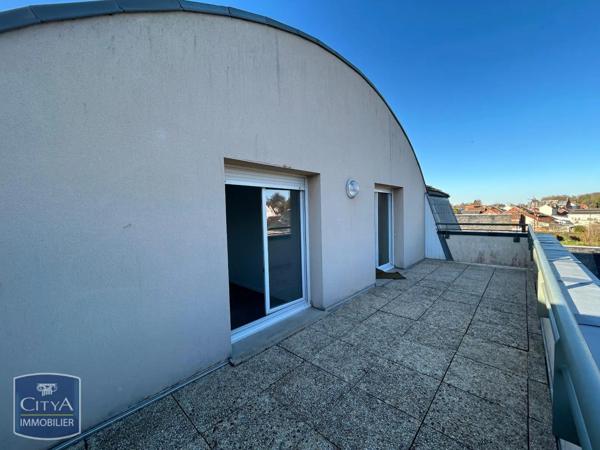 Appartement à louer 4 pièces 79.71m²