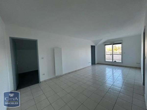 Appartement à louer 4 pièces 79.71m²