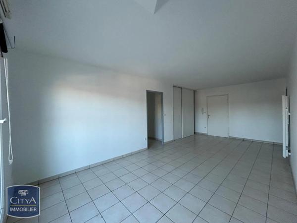Appartement à louer 4 pièces 79.71m²