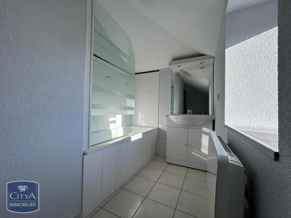 Appartement à louer 4 pièces 79.71m²