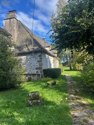 Maison de maître à vendre à Drugeac dans le Cantal (15140), ref : 15060/1227