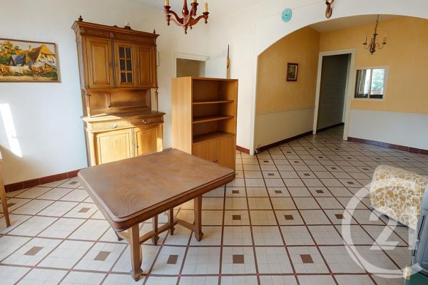 Maison à vendre  4 pièces - 142 m 2   CASTETS ET CASTILLON  - 33