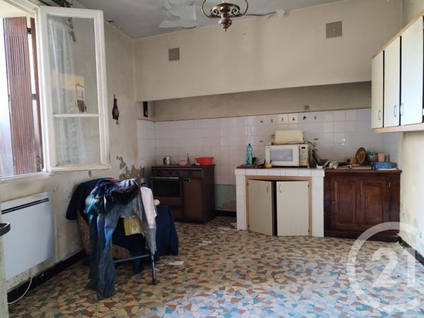 Maison à vendre  4 pièces - 142 m 2   CASTETS ET CASTILLON  - 33