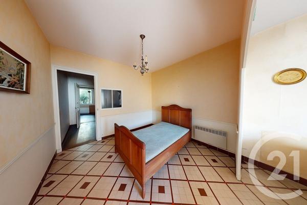 Maison à vendre  4 pièces - 142 m 2   CASTETS ET CASTILLON  - 33