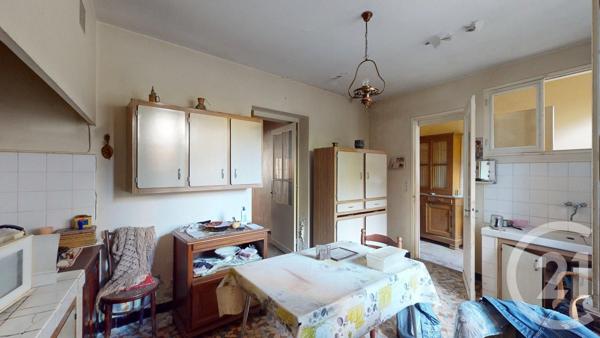 Maison à vendre  4 pièces - 142 m 2   CASTETS ET CASTILLON  - 33