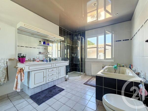 Maison à vendre  6 pièces - 159 m 2   GUJAN MESTRAS  - 33