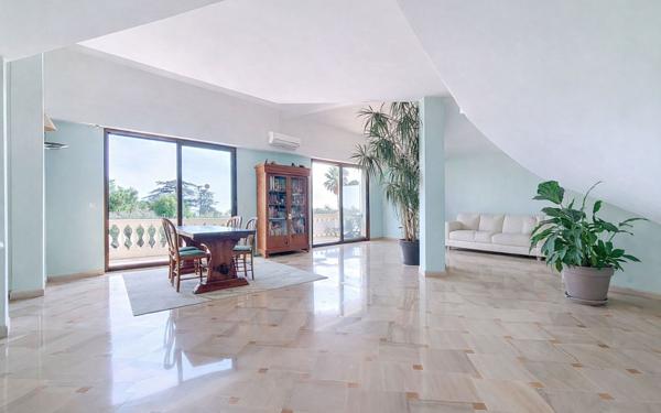 Appartement à vendre    4 pièces • 137,88 m2 Cannes