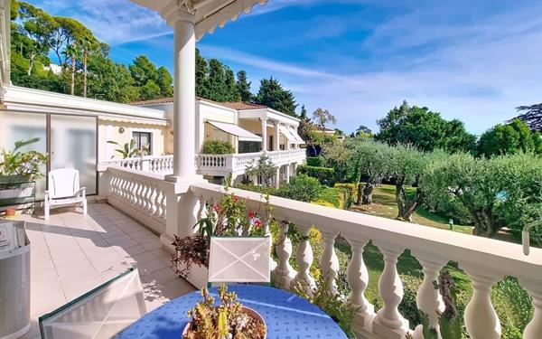 Appartement à vendre    4 pièces • 137,88 m2 Cannes