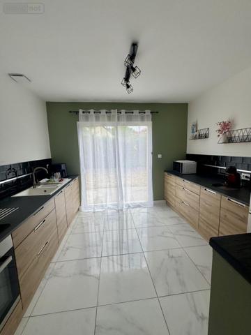 Maison à vendre à Brain-sur-Allonnes dans le Maine-et-Loire (49650), ref : 49076-337