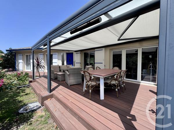 Maison à vendre  5 pièces - 113 m 2   HOURTIN  - 33