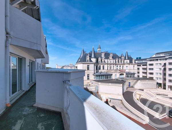 Appartement F3 à vendre  3 pièces - 53,57 m 2   ARCACHON  - 33