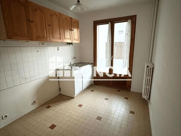 Location Appartement 2 pièces 43 m² - 42 COURS FAURIEL Saint-etienne 42000