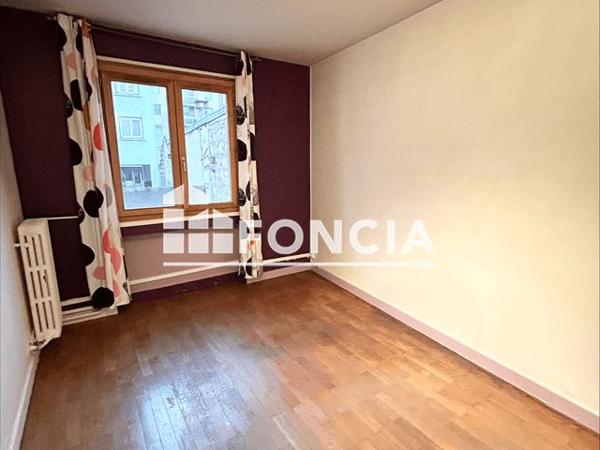 Location Appartement 2 pièces 43 m² - 42 COURS FAURIEL Saint-etienne 42000