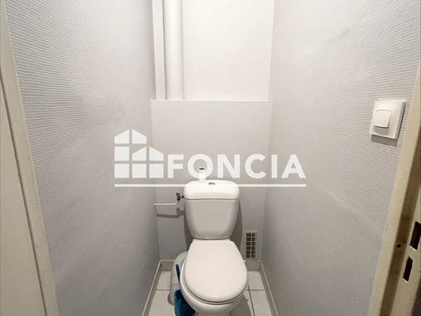 Location Appartement 2 pièces 43 m² - 42 COURS FAURIEL Saint-etienne 42000