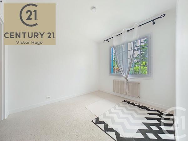 Maison à vendre  7 pièces - 172,69 m 2   PANAZOL  - 87
