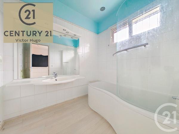 Maison à vendre  7 pièces - 172,69 m 2   PANAZOL  - 87