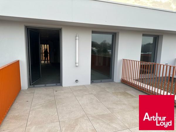 Biarritz - BUREAUX NEUFS 70.32 M² - A SAISIR