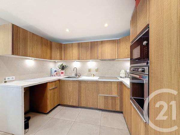 Appartement F3 à vendre  3 pièces - 81 m2 LYON - 69006