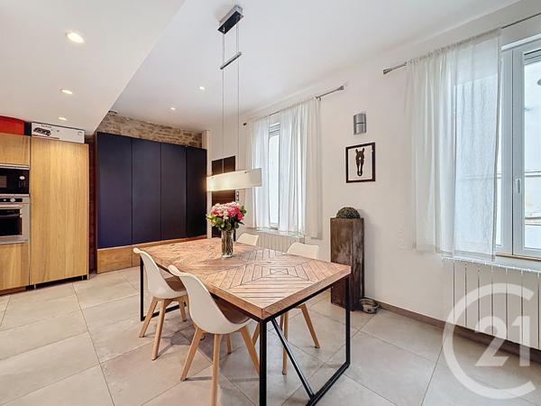 Appartement F3 à vendre  3 pièces - 81 m2 LYON - 69006