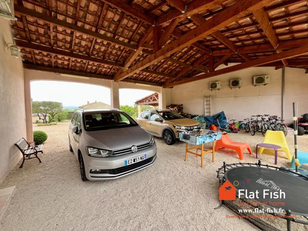 PROPRIETE UNIQUE EN PROVENCE A SAISIR ! URGENT!