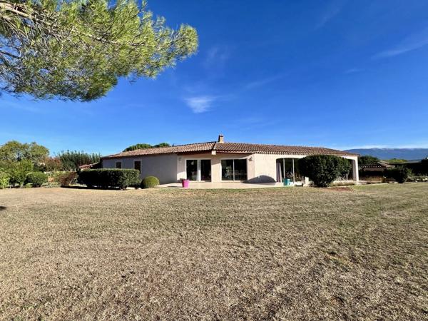 PROPRIETE UNIQUE EN PROVENCE A SAISIR ! URGENT!