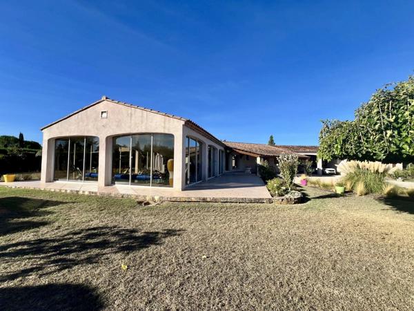PROPRIETE UNIQUE EN PROVENCE A SAISIR ! URGENT!