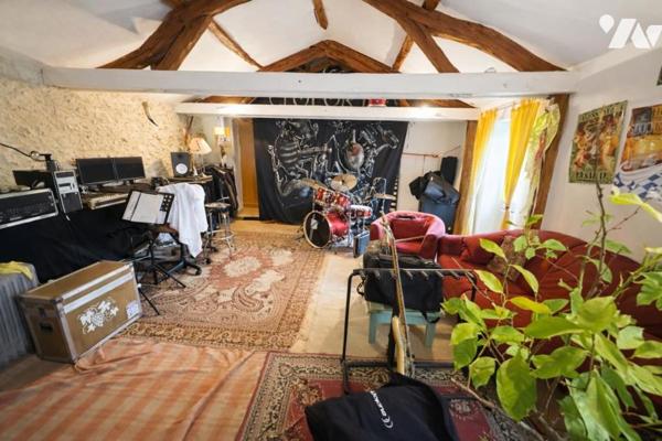 Maison rurale à vendre à FLAUJAC-POUJOLS