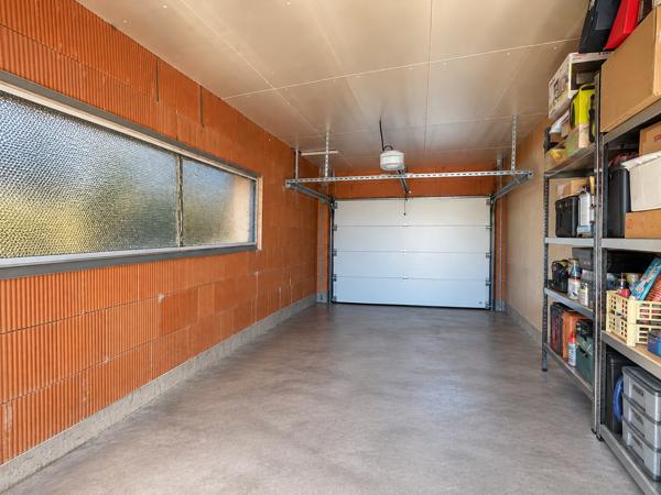 Maison
         4 pièces
        - 82 m² Exclusivité 192 000 €*