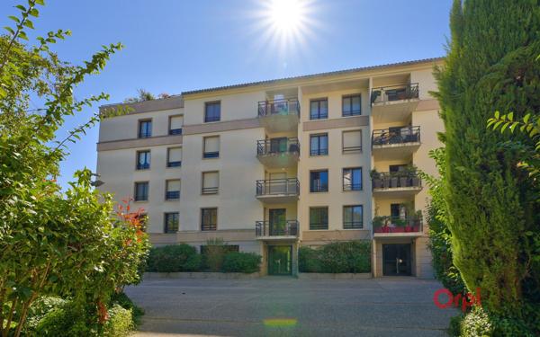 Appartement à vendre    4 pièces • 90,21 m2 Tassin-la-Demi-Lune