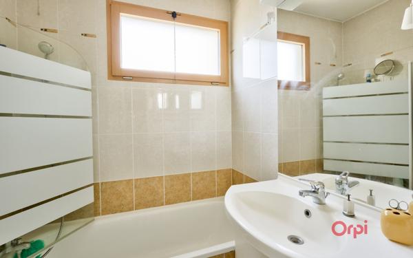 Appartement à vendre    4 pièces • 90,21 m2 Tassin-la-Demi-Lune