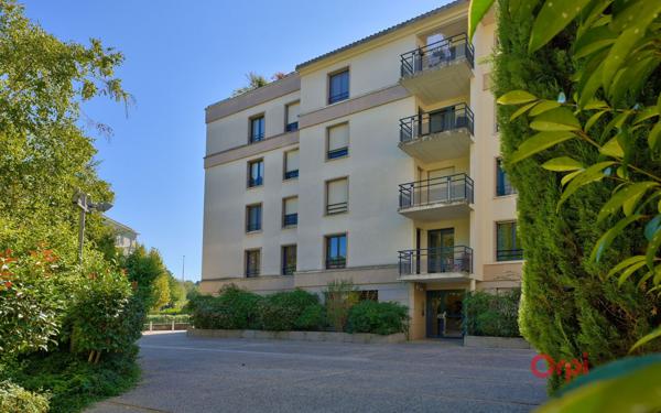 Appartement à vendre    4 pièces • 90,21 m2 Tassin-la-Demi-Lune