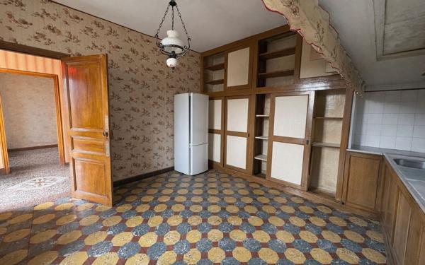 Maison à vendre    5 pièces •  Marseillette