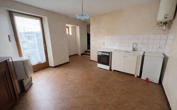 Maison à vendre    5 pièces •  Marseillette